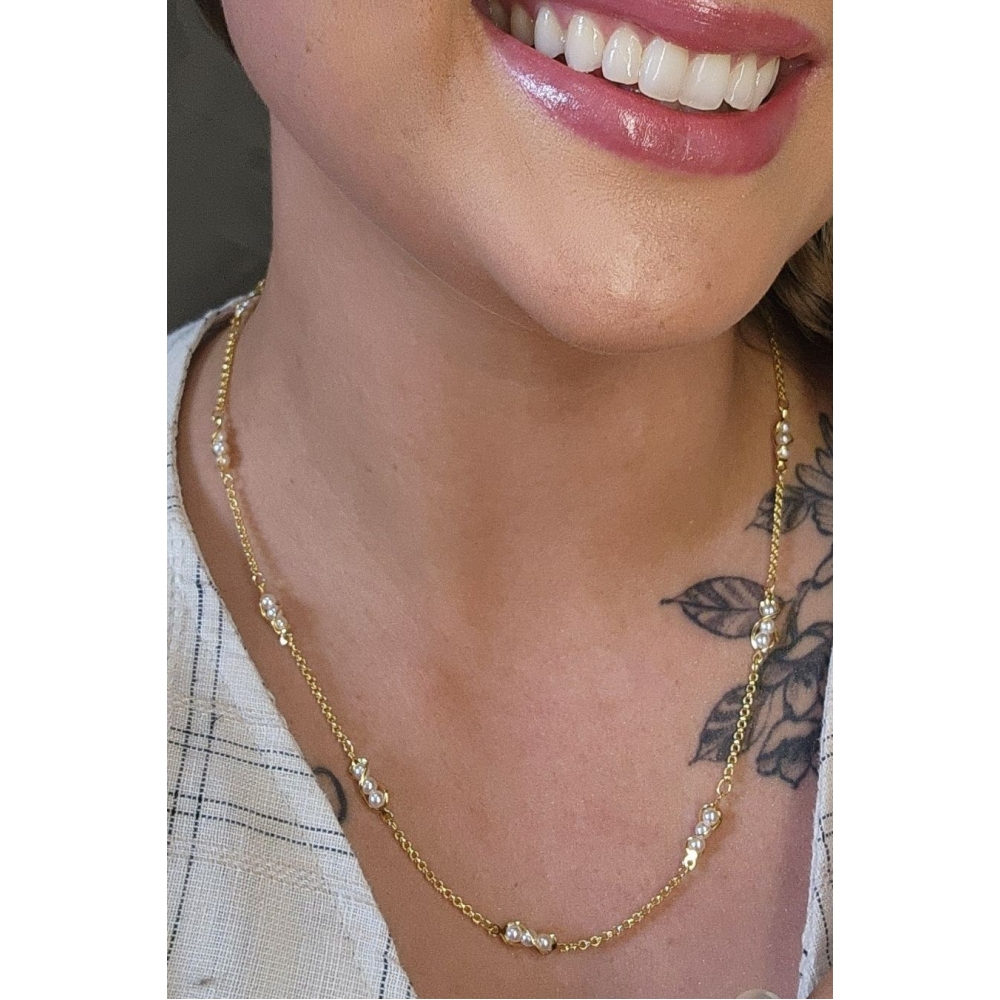 Colar com Corrente de Mini Pérolas Banhado em Ouro 18k