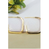 Brinco Pequeno De Argola Quadrada Banhado em Ouro 18k