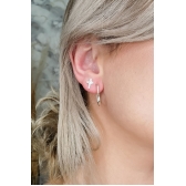 Brinco Argola Pequena com Formato de Coração em Prata 925