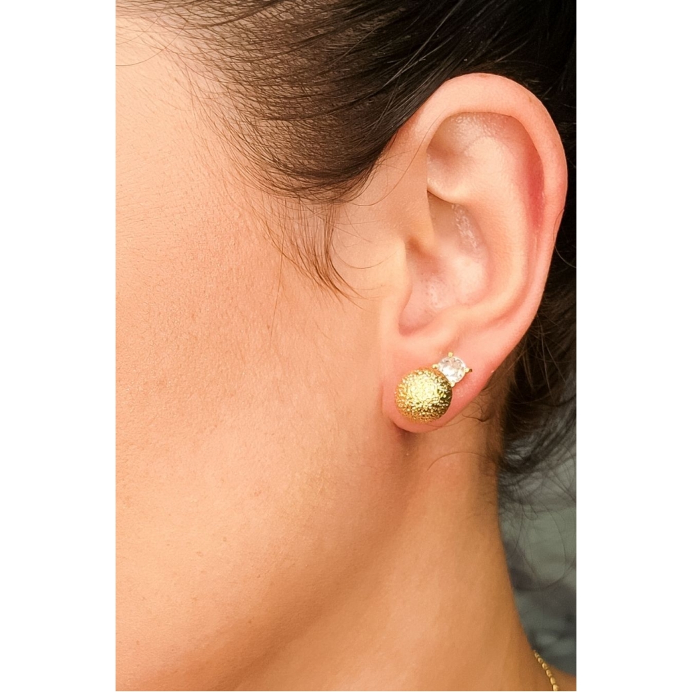 Brinco de Bola Trabalhada Banhado em Ouro 18k