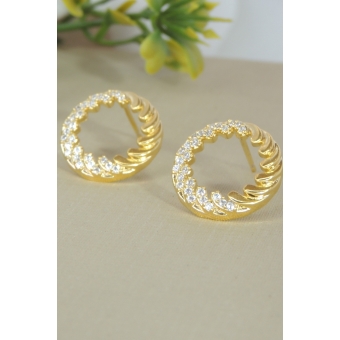 Brinco Aro Torcido Cravejado com Zircônia Banhado em Ouro 18k