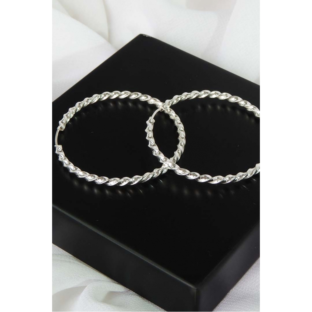 Brinco de Argola Média Trabalhada em Prata 925