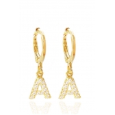 Brinco Argolinha de Letras com Zircônias Banhado em Ouro 18k