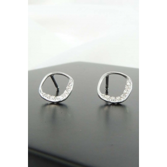 Brinco Losango com Metade de Zircônia em Prata 925