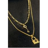 Colar Duplo com Corrente Cartier e Pingente de Chave Banhado em Ouro 18k