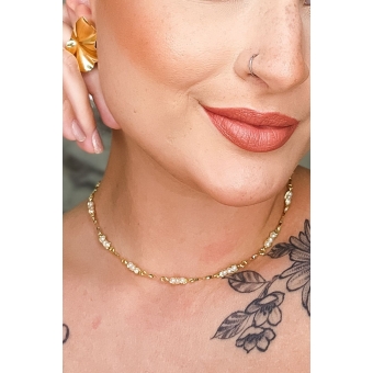 Colar Choker com Mini Pérolas na Corrente Banhado em Ouro 18k