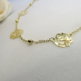 Colar Longo com Bolinha e Flor Banhado em Ouro 18k