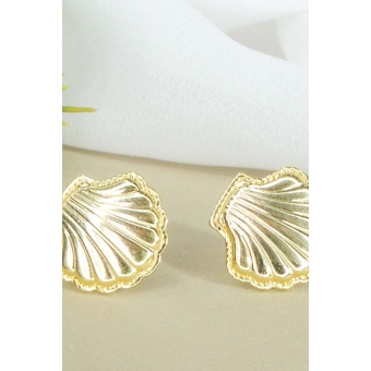 Brinco de Concha Banhado em Ouro 18k