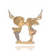 Colar Personalizado Casal se Beijando com Detalhes em Ródio