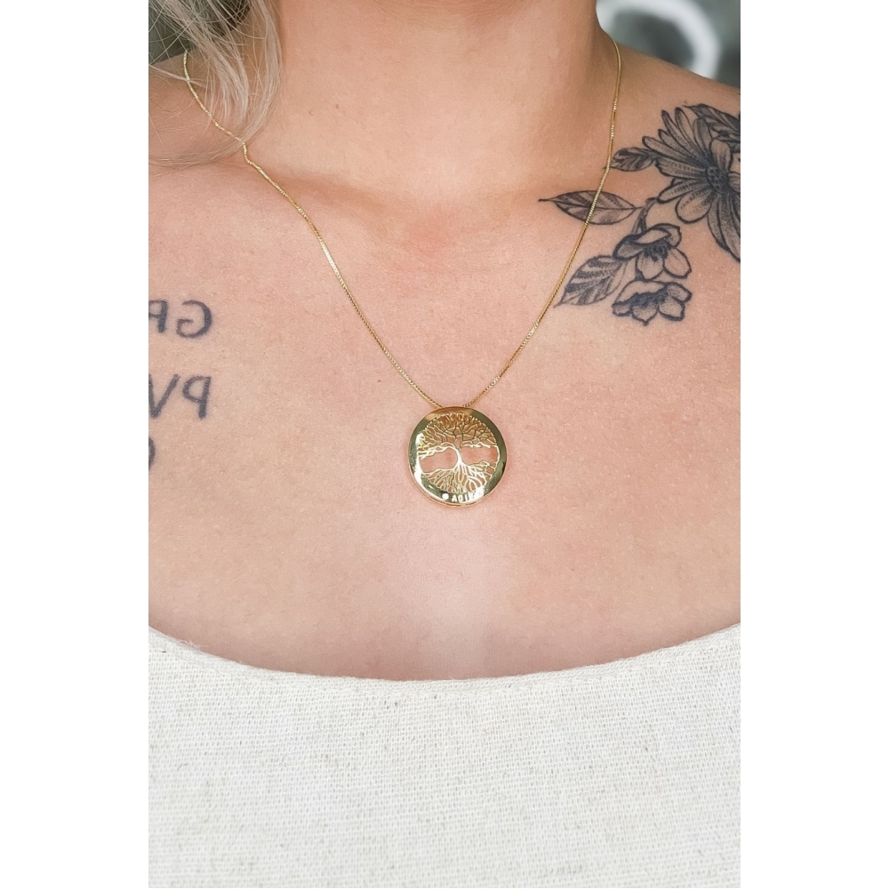 Colar Com Pingente em Circulo Árvore da vida Banhado em Ouro 18k