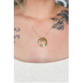 Colar Com Pingente em Circulo Árvore da vida Banhado em Ouro 18k