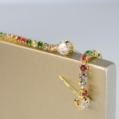 Brinco Corrente de Zircônias Coloridas Sortidas Com Zircônia na Ponta Banhado em Ouro 18k